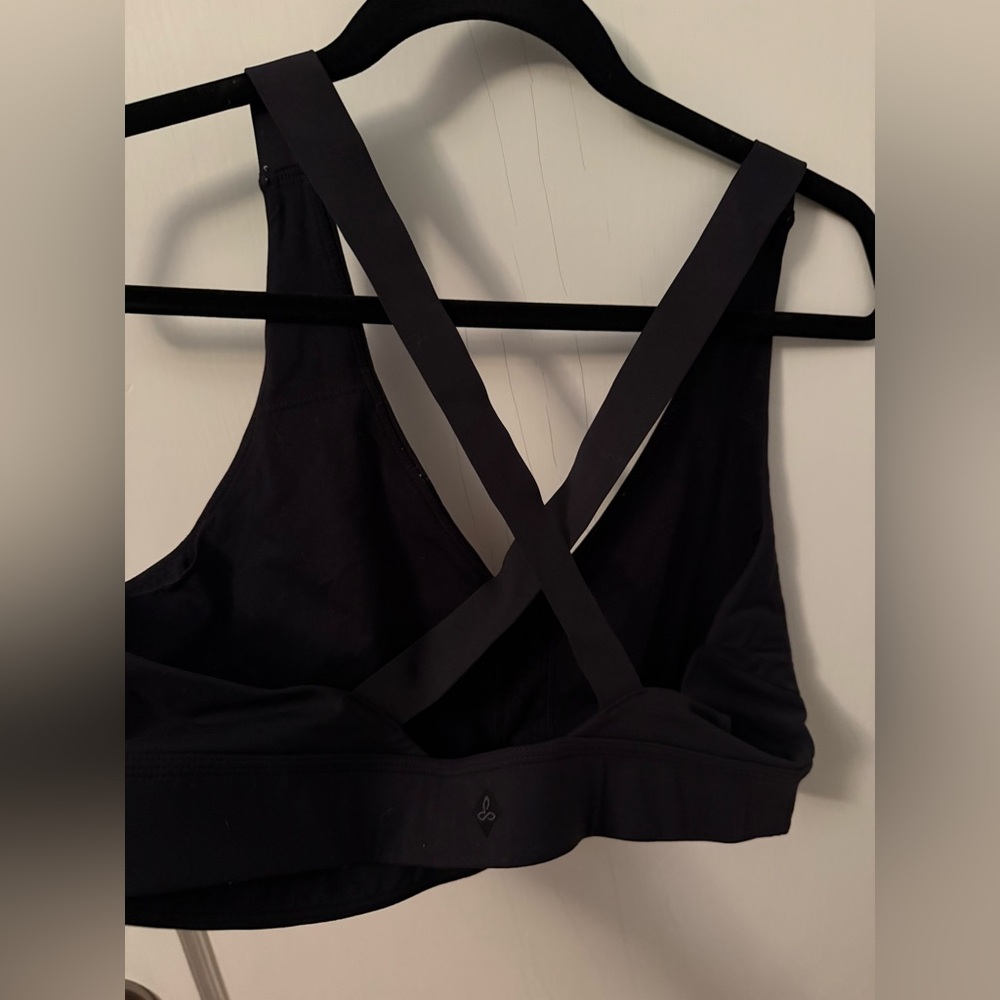 Prana Layna V Neck Black Sports Bra XL - Picture 2 of 3